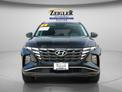 Certified 2024 Hyundai Tucson SEL AWD/4WD image 2
