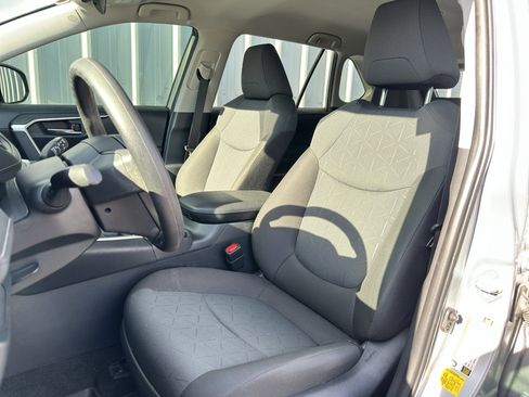 Certified 2024 Toyota RAV4 XLE AWD/4WD image 8