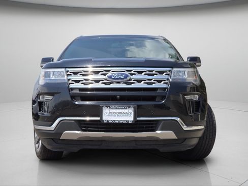 Used 2018 Ford Explorer Limited AWD/4WD image 3