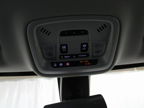 Used 2021 Chevrolet Traverse Premier w/ LPO, Cargo Package image 37