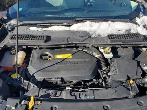 Used 2015 Ford Escape SE AWD/4WD image 10
