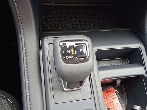 Certified 2025 Nissan Pathfinder S image 12