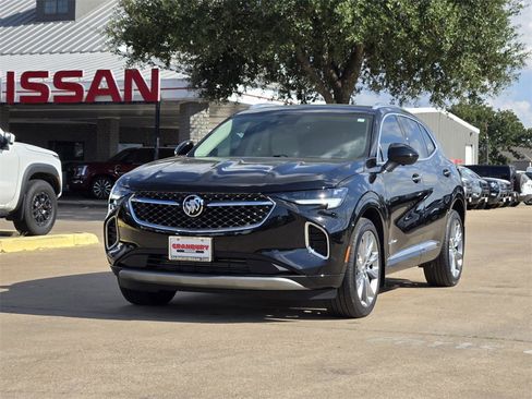 Used 2023 Buick Envision Avenir image 2