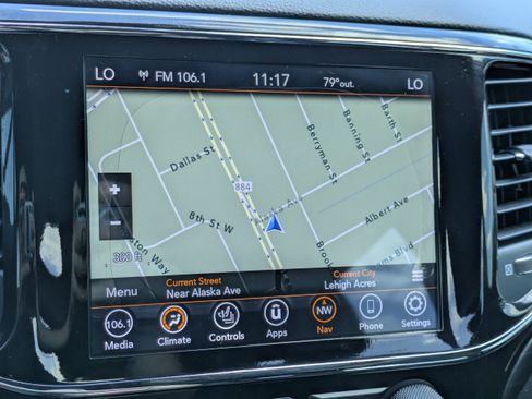 Used 2021 Jeep Grand Cherokee Laredo X RWD image 26