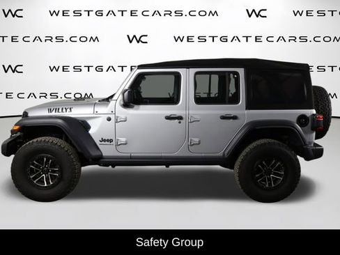 Used 2024 Jeep Wrangler Unlimited Sport AWD/4WD image 5