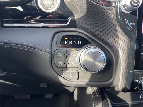 New 2026 RAM 1500 Limited image 28