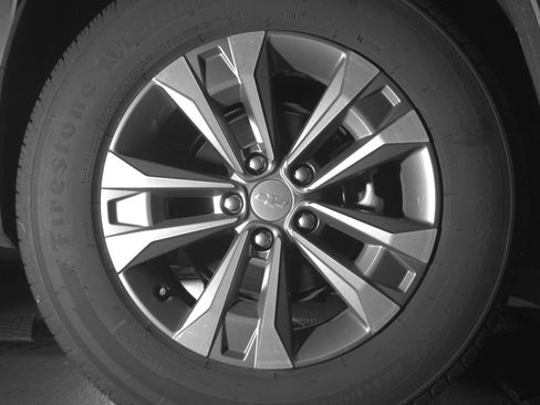 Used 2025 Chevrolet Equinox LT FWD image 15