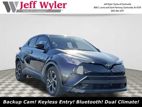 Used 2018 Toyota C-HR XLE image 1