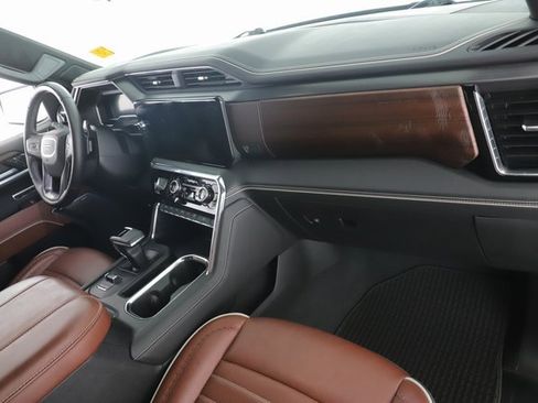 Used 2025 GMC Sierra 1500 Denali Ultimate image 31