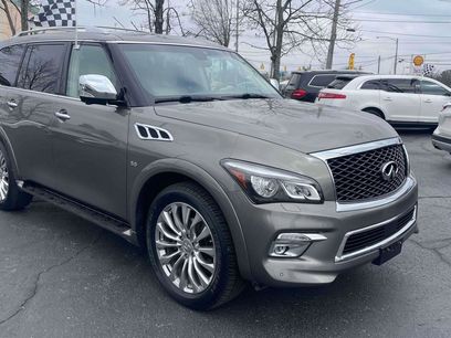 Used 2017 INFINITI QX80 4WD w/ Deluxe Technology Package