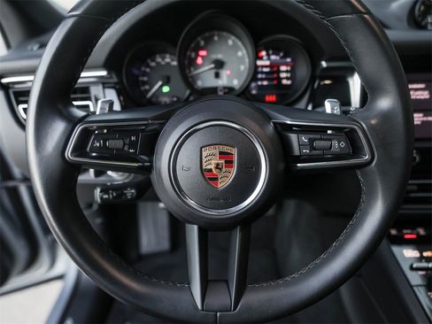 Used 2024 Porsche Macan S image 18