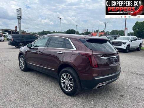 Used 2022 Cadillac XT5 Premium Luxury w/ Technology Package FWD image 3