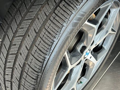 Used 2018 BMW X1 xDrive28i w/ Premium Package AWD/4WD image 40