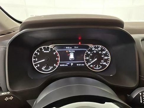 Used 2021 Nissan Rogue S AWD/4WD image 17