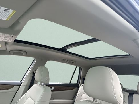 New 2026 Volkswagen Atlas SE image 22