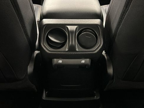 Used 2025 Jeep Wrangler Sport S 4xe image 33