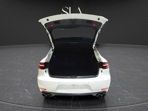 Used 2017 Porsche Macan GTS image 5