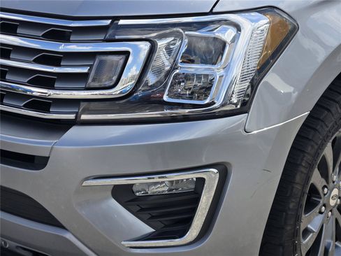Used 2020 Ford Expedition Max Limited AWD/4WD image 10