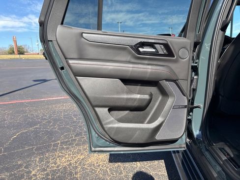 Used 2026 GMC Yukon AT4 Ultimate image 46