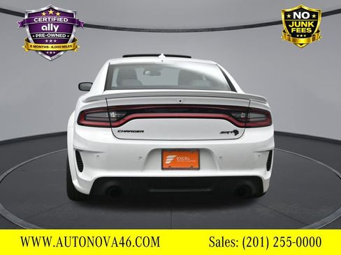 Used 2023 Dodge Charger SRT Hellcat w/ Harman/Kardon Audio Group image 5