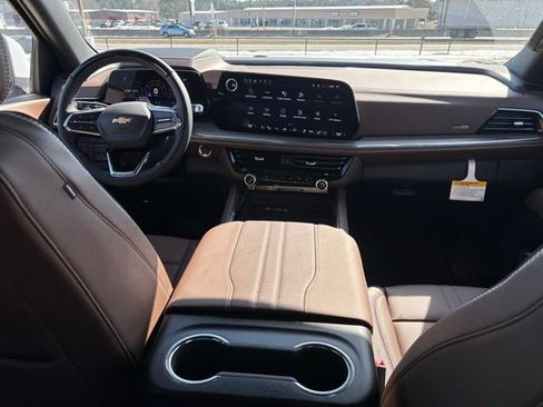 New 2026 Chevrolet Tahoe High Country AWD/4WD image 12