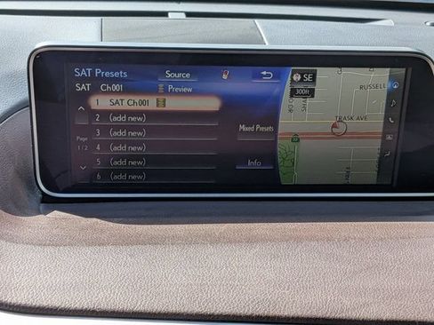 Used 2017 Lexus RX 350 FWD w/ Premium Package image 18