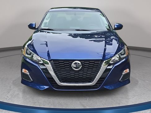Used 2019 Nissan Altima 2.5 S FWD image 2