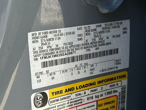 Certified 2025 Ford Expedition Max Platinum AWD/4WD image 30