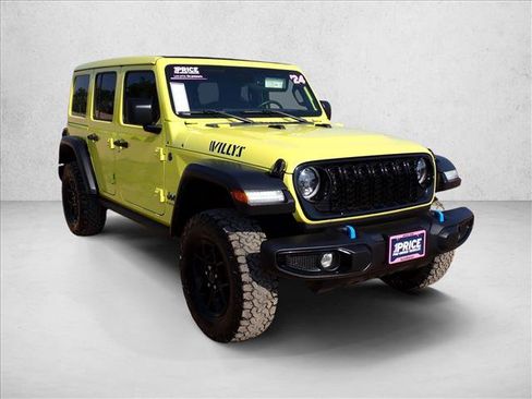 Used 2024 Jeep Wrangler Unlimited AWD/4WD image 6