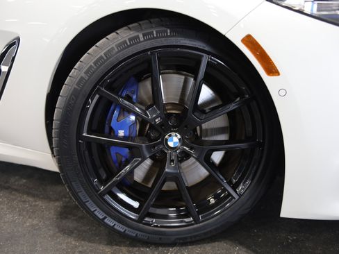 Used 2023 BMW M850i xDrive Convertible w/ M Carbon Exterior Package AWD/4WD image 10