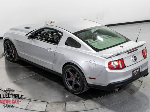 Used 2011 Ford Mustang GT Premium image 35