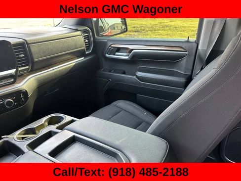 Used 2023 Chevrolet Silverado 1500 LT w/ Convenience Package II AWD/4WD image 19