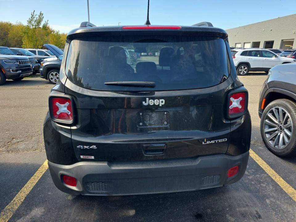 Used 2023 Jeep Renegade Limited AWD/4WD image 5