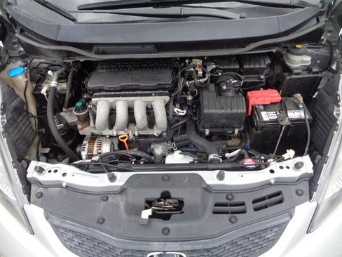 Used 2013 Honda Fit image 23