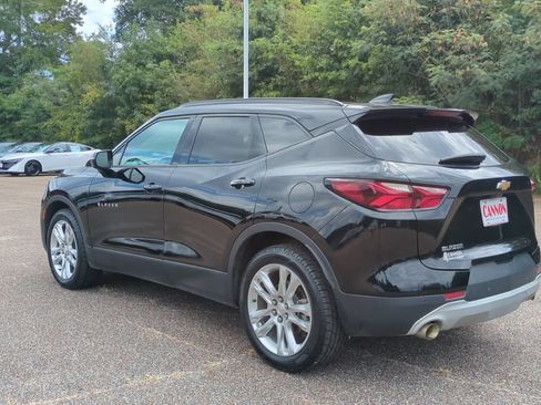 Used 2020 Chevrolet Blazer LT w/ Sound & Technology Package FWD image 7