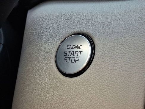 Used 2023 Kia Sorento SX image 25