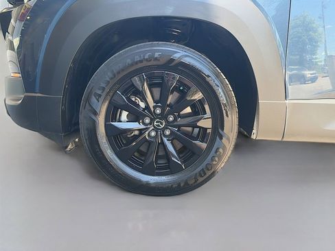 Used 2025 MAZDA CX-50 2.5 Hybrid w/ Preferred Pkg AWD/4WD image 31