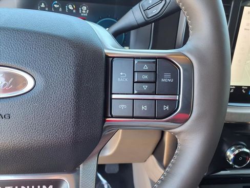 New 2026 Ford F450 Platinum w/ Platinum Plus Package image 18