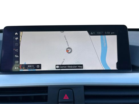 Used 2018 BMW 320i xDrive Sedan AWD/4WD image 26