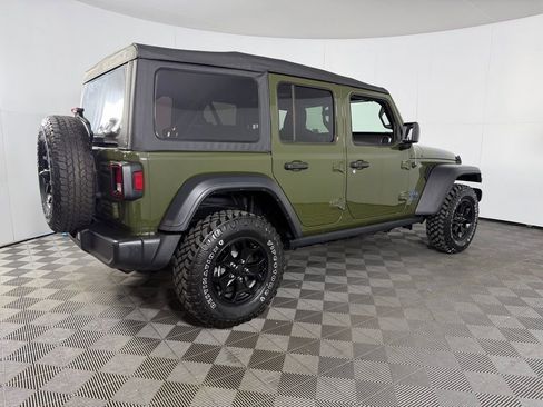 Used 2023 Jeep Wrangler Unlimited w/ Cold Weather Group image 7