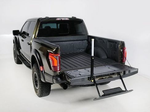 Used 2026 Ford F150 Raptor AWD/4WD image 6