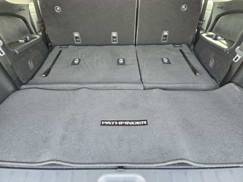 New 2026 Nissan Pathfinder SV image 27