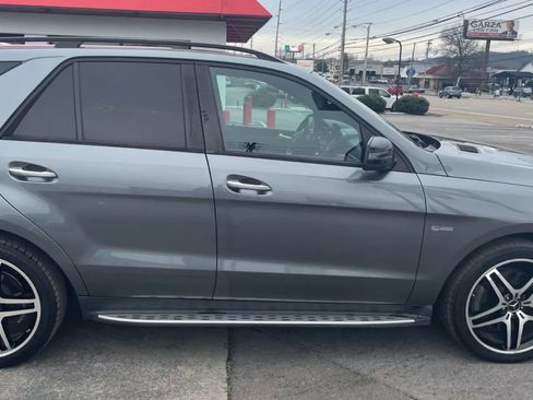 Used 2017 Mercedes-Benz GLE 43 AMG 4MATIC image 12