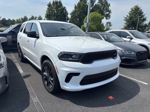 Used 2025 Dodge Durango GT w/ Blacktop Package RWD image 3