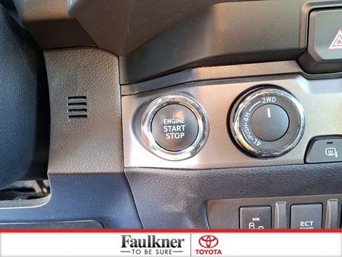 Certified 2023 Toyota Tacoma TRD Off-Road image 22