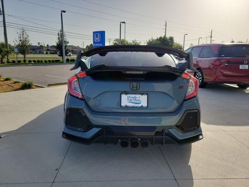 Used 2019 Honda Civic Type R image 5