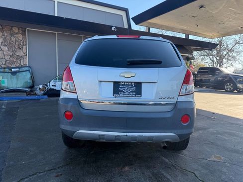 Used 2012 Chevrolet Captiva Sport LS image 10