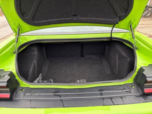 Used 2023 Dodge Challenger R/T w/ T/A Package image 15