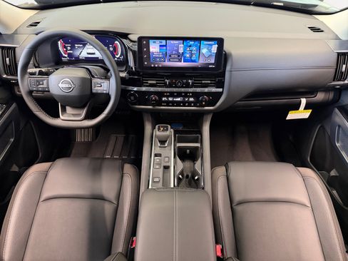 New 2026 Nissan Pathfinder SL w/ Cargo Package FWD image 3