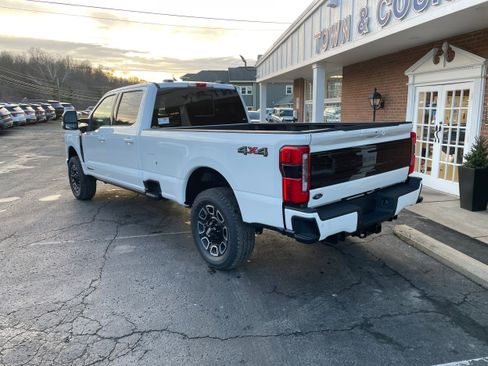 New 2026 Ford F250 Platinum AWD/4WD image 8